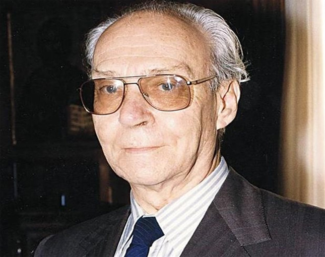 sakellariou.jpg